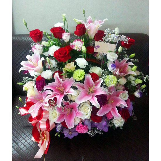 กระเช้าดอกไม้ 18